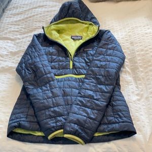 Patagonia quarter zip nano puff